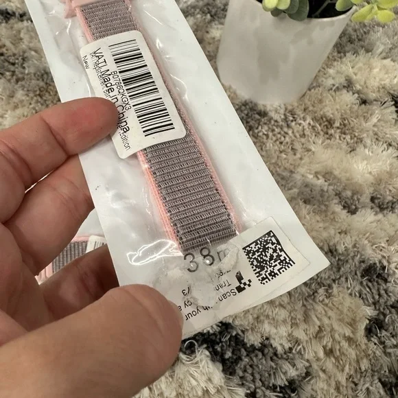 Apple Watch Replacement Sport Band Nike + Edition Space Dye Pink Nylon 38mm - Picture 5 of 8